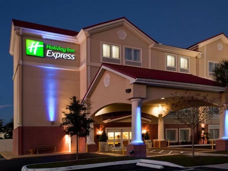 Holiday Inn Express Venice By Ihg Venice Gardens Exterior photo