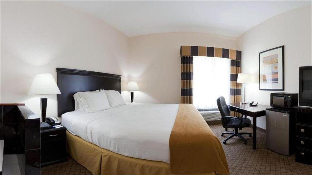 Holiday Inn Express Venice By Ihg Venice Gardens Exterior photo