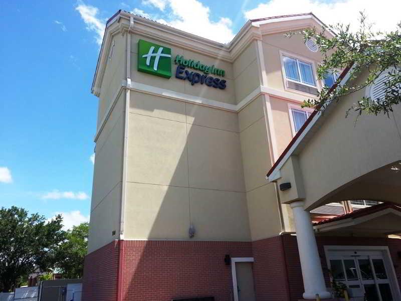 Holiday Inn Express Venice By Ihg Venice Gardens Exterior photo
